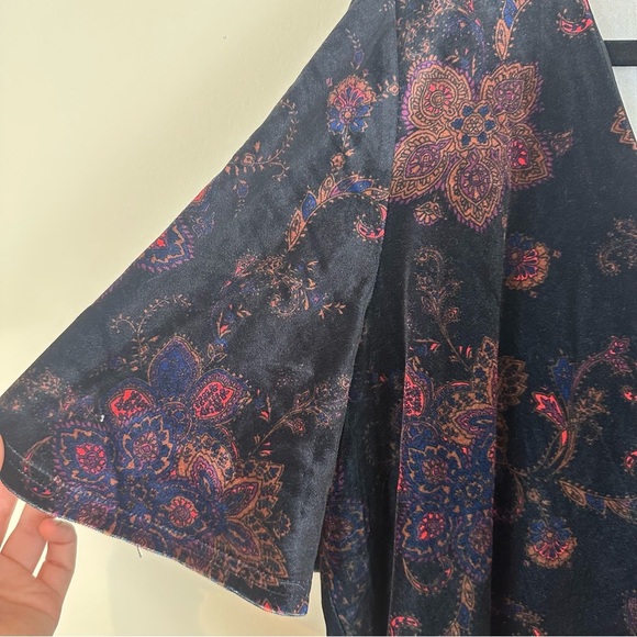 Modcloth Black and Red Paisley Velvet Mini Dress Tunic Size XL - Picture 2 of 5